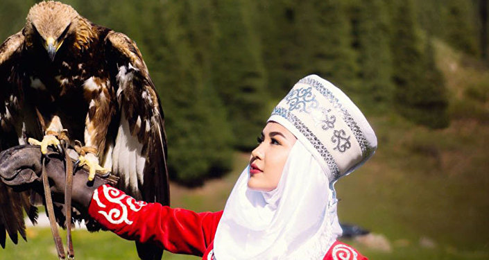 Победительница турнира Мисс Кыргызстан — 2016 Перизат Расулбек кызы