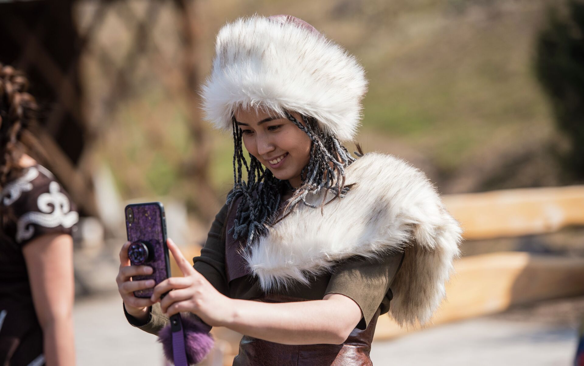 Шлюхи Девочки По Номер Телефон А Киргизистан