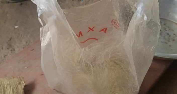 В доме у 57-летнего жителя села Чон Сары-Ой Иссык-Кульской области нашли 8,1 килограмма марихуаны