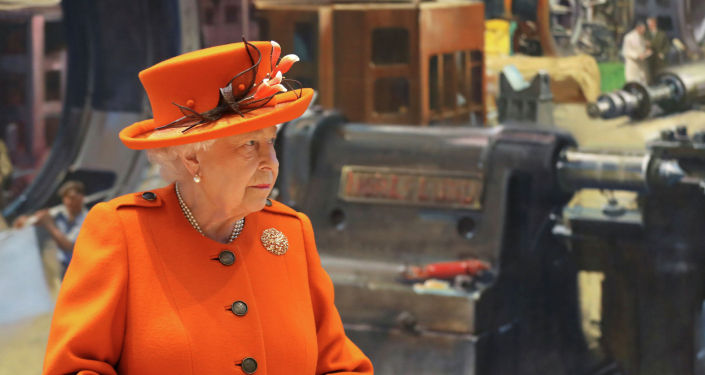 Королева Великобритании Елизавета II посещает Музей науки в Лондоне. 7 марта 2019 года
