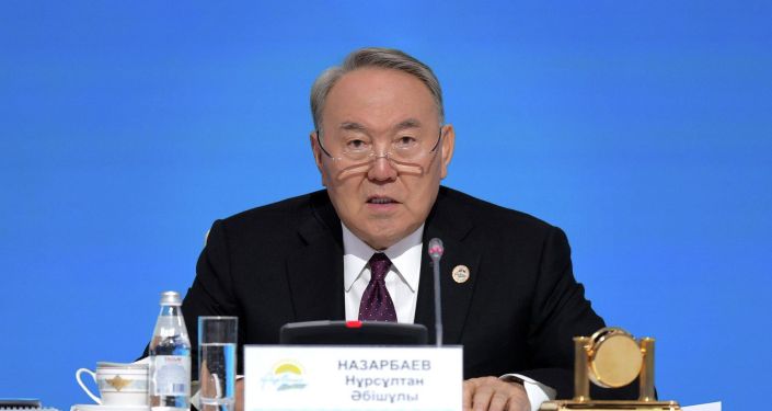 Президент Казахстана Нурсултан Назарбаев во время выступления. Архивное фото