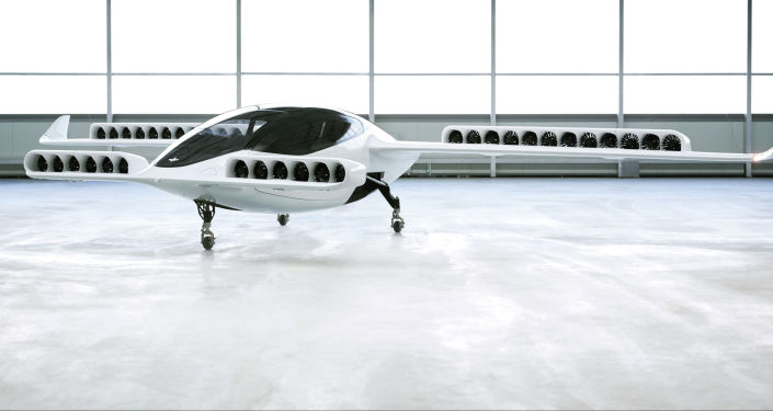 Прототип пятиместного самолета с батарейным питанием, который Lilium надеется ввести в эксплуатацию к 2025 году. 16 мая 2019 года