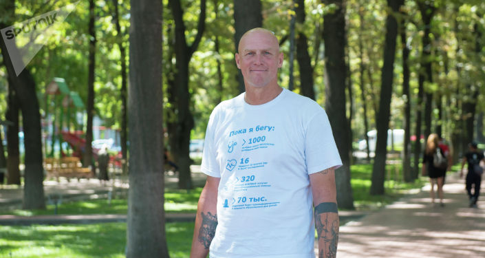 Учитель в бишкекской школе из Южно-Африканской Республики Джо Лабускахне