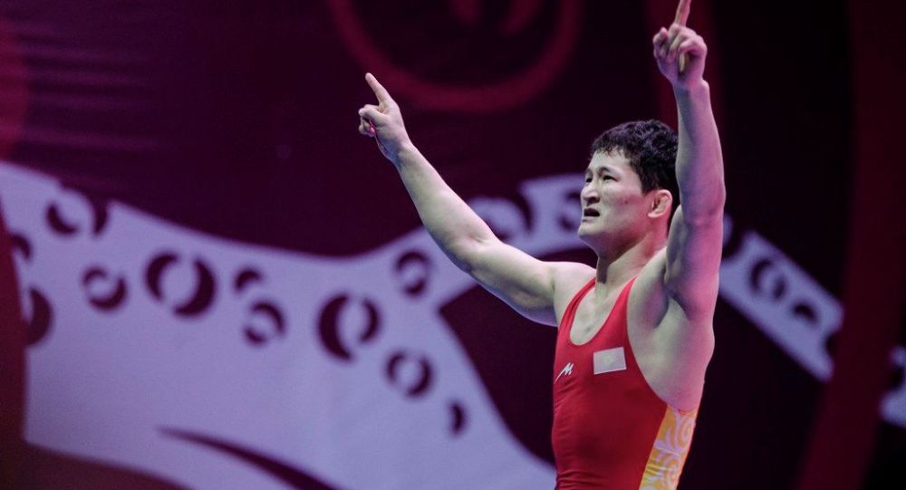 Алтын медаль! Кыргызстандык спортчу күрөш боюнча чемпионатта жеңди. Видео
