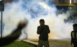 Милиция менен митингчилердин кагылышуусу Милиция менен митингчилердин кагылышуусу