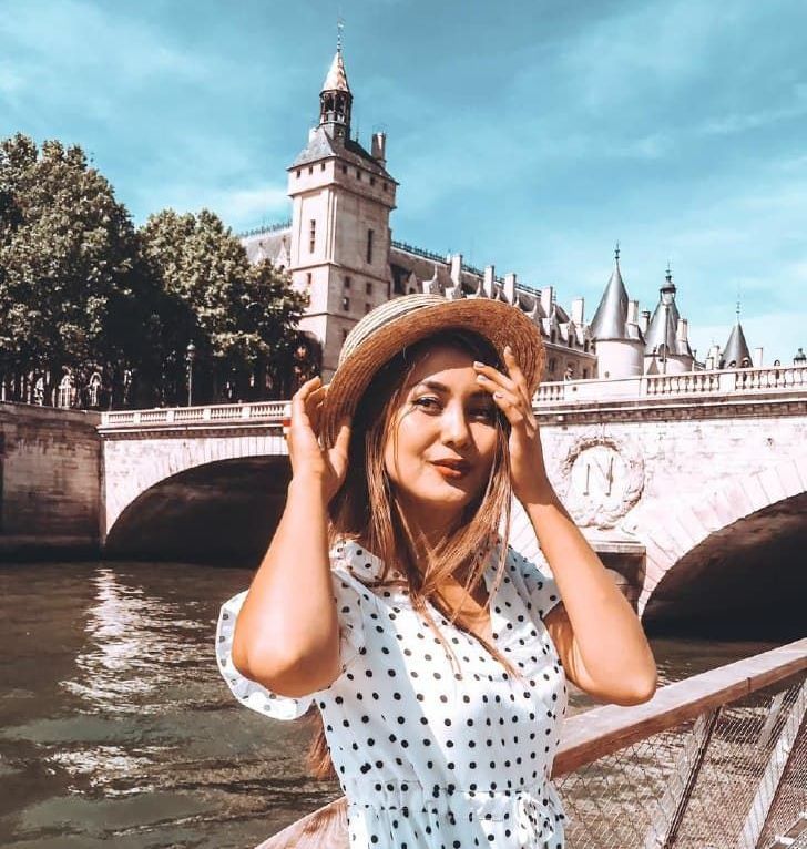 Преподаватель английского языка школы-гимназии №91 Чолпон Каландарова Преподаватель английского языка школы-гимназии №91 Чолпон Каландарова