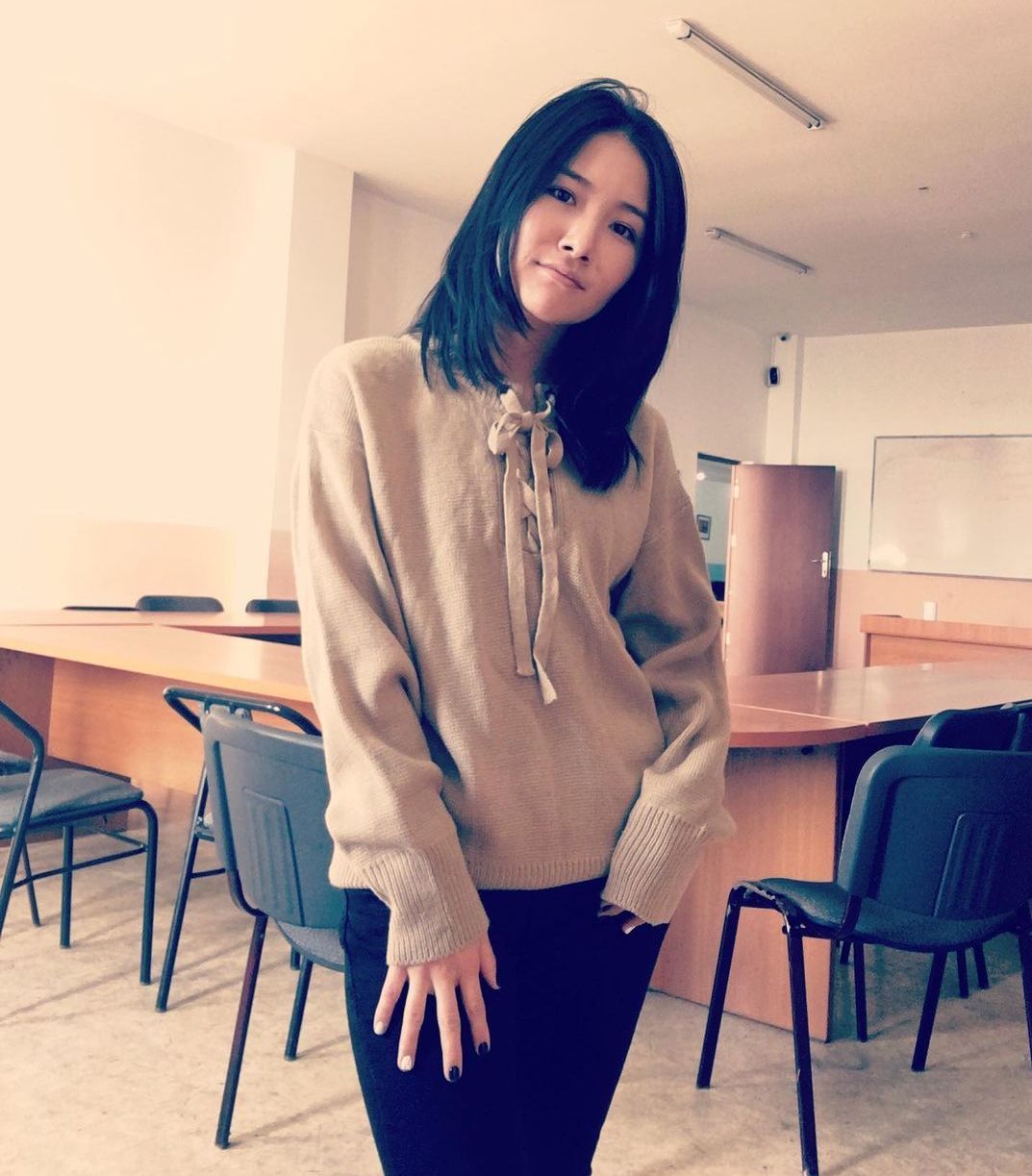 Учитель английского языка в Международной школе Silk Road Жылдыз Алымкулова. 26 лет Учитель английского языка в Международной школе Silk Road Жылдыз Алымкулова. 26 лет