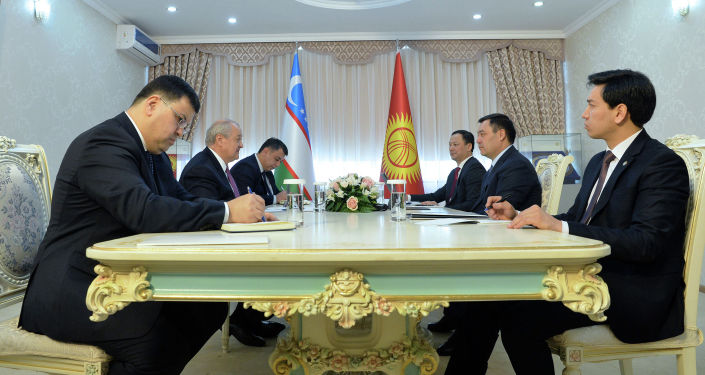Президент Кыргызской Республики Садыр Жапаров принял министра иностранных дел Республики Узбекистан Абдулазиза Камилова, прибывшего в страну с рабочим визитом. 27 февраля 2021 года