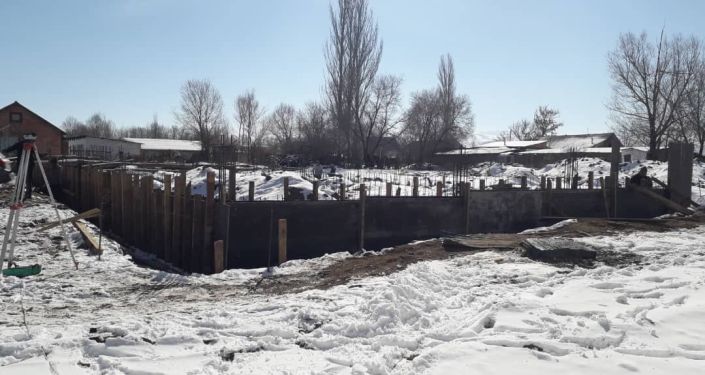 В Иссык-Кульской области прошла церемония закладки капсулы двух зданий — филиала тюпского Центра общеврачебной практики в селе Санташ