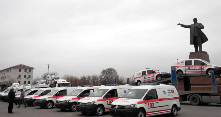 20 машин скорой помощи из Узбекистана поступили в Ош