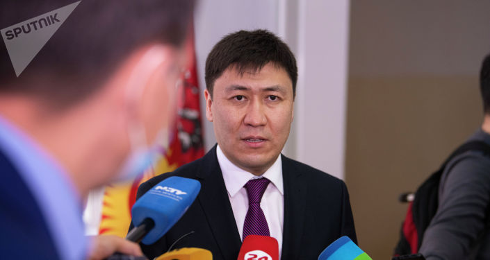 Министр образования и науки КР Алмазбек Бейшеналиев во время встречи с министром просвещения РФ Министр образования и науки КР Алмазбек Бейшеналиев во время встречи с министром просвещения РФ