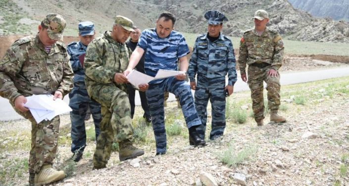 Министр внутренних дел Улан Ниязбеков с рабочей поездкой посетил Баткенскую область. 09 мая 2021 года