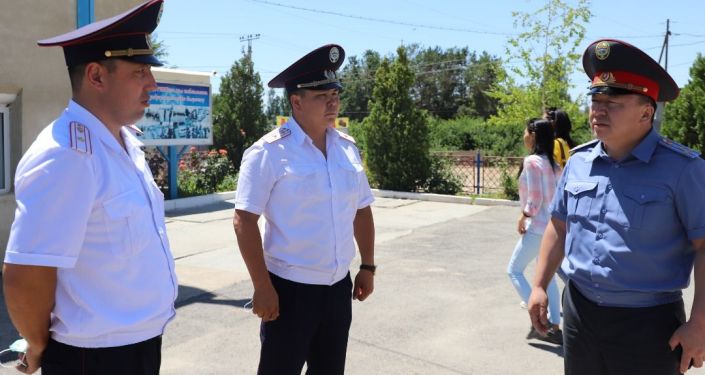 Замминистра внутренних дел Октябрь Урмамбетов проинспектировал несение службы нарядами ГУОБДД, УОБДД по ГУВД Чуйской области и УОБДД по УВД Иссык-Кульской области. 24 июля 2021 года