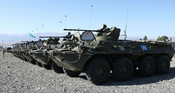 Военная спецтехника во время совместных учений Рубеж-2021 на полигоне Эдельвейс в Кыргызстане. 05 сентября 2021 года Военная спецтехника во время совместных учений Рубеж-2021 на полигоне Эдельвейс в Кыргызстане. 05 сентября 2021 года