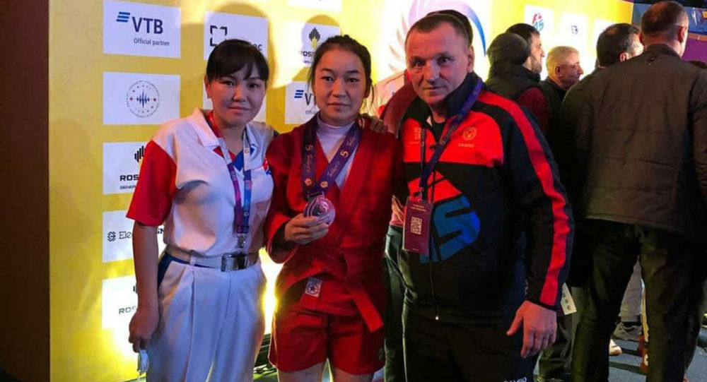 Кыргызстанка выиграла бронзу и $2000 на чемпионата мира по самбо. Фото