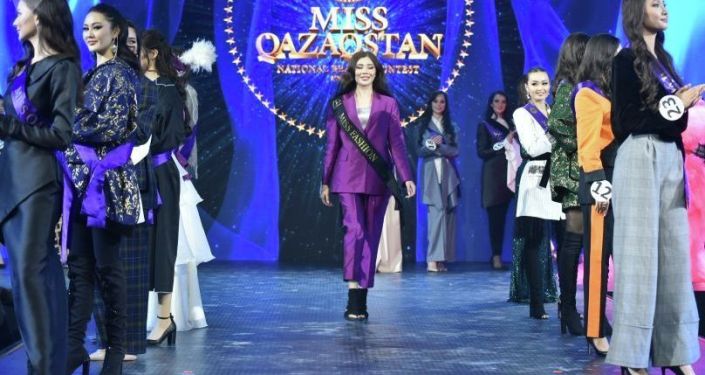 Участницы финала конкурса Мисс Казахстан — 2021 в Алматы. 16 ноября 2021 года