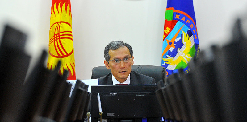 Премьер-министр Кыргызской Республики Джоомарт Оторбаев провел селекторное совещание по вопросу подготовки к весенне-полевым работам.
