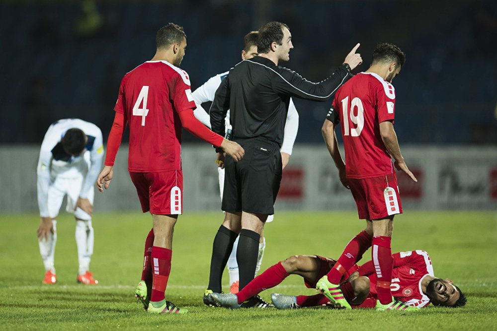 Катар футбол команда. Футбол сборная ливана. Футбол в ливане. Ливан футбол. Ливан футбол.