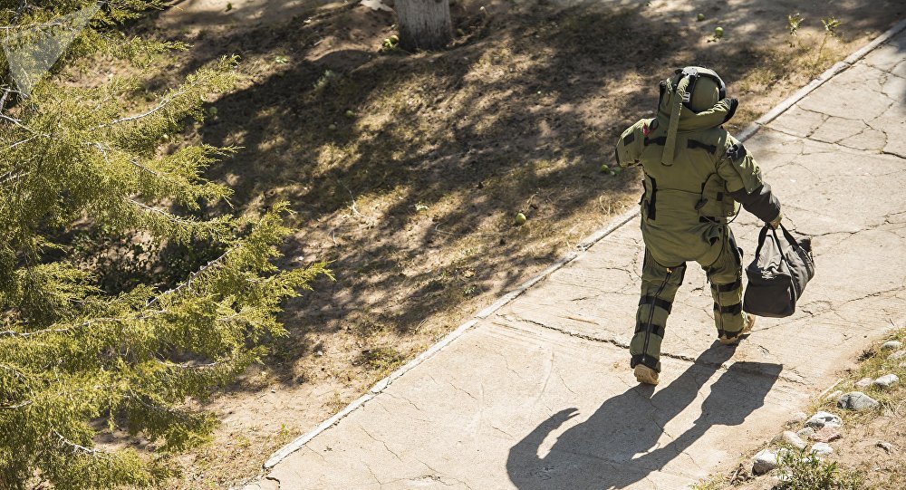 В Бишкеке нашли самодельную бомбу — силовики взорвали ее на месте