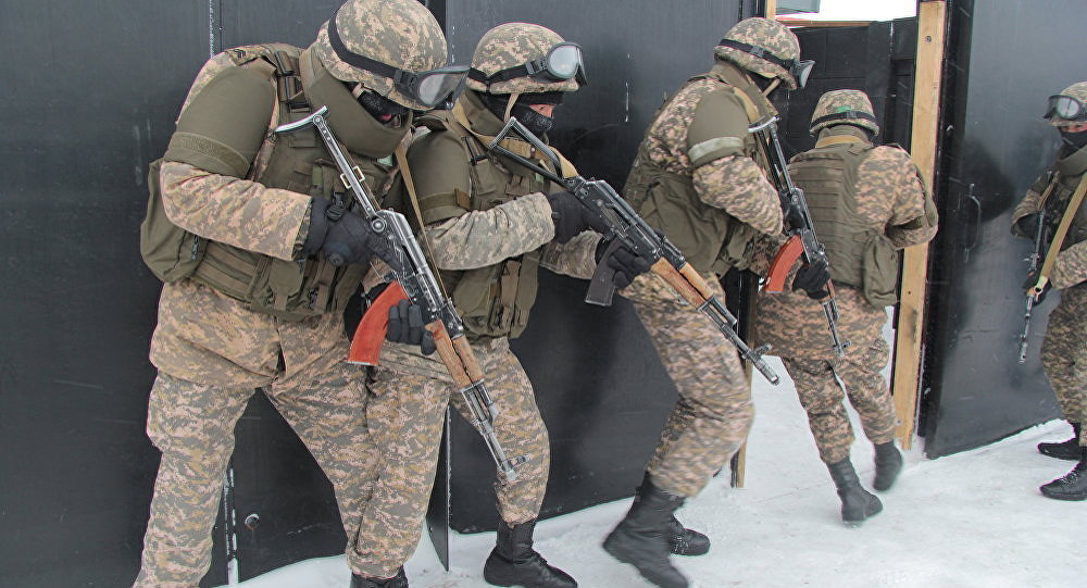 Военнослужащие Казахстана на антитеррористических учениях. Архивное фото