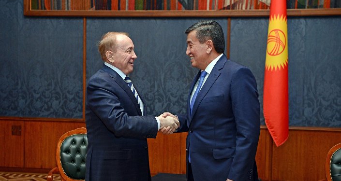 Президент Сооронбай Жээнбеков предложил главе Международного союза КВН Александру Маслякову провести следующий Летний кубок чемпионов КВН в Кыргызстане