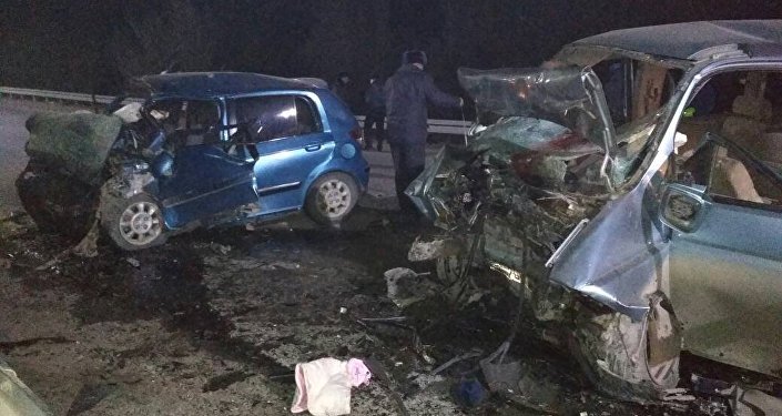 На 299-м километре дороги Бишкек — Ош, возле села Торкент Токтогульского района Джалал-Абадской области, накануне произошла автоавария, в которой погибли семь человек