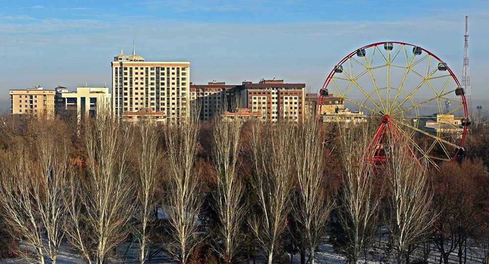 Вид на парк Панфилова в Бишкеке. Архивное фото