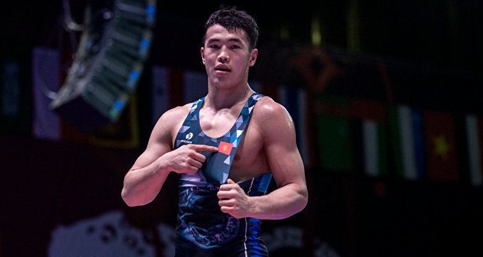 Кыргызстанский борец греко-римского стиля Акжол Махмудов выиграл золотую медаль на чемпионате Азии