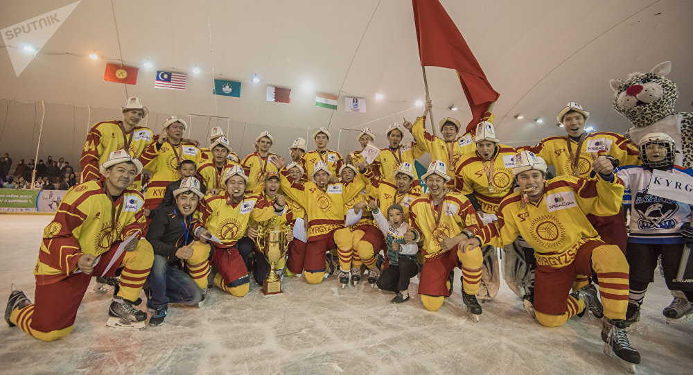 Сборную Кыргызстана по хоккею впервые включили в квалификацию ЧМ-2019