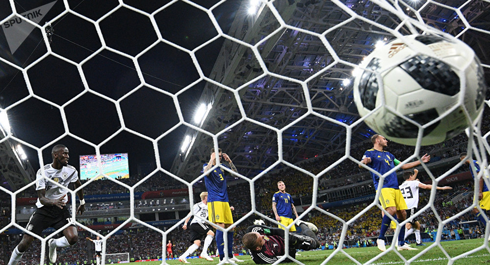 Победный гол на последней минуте — сборная Германии обыграла шведов