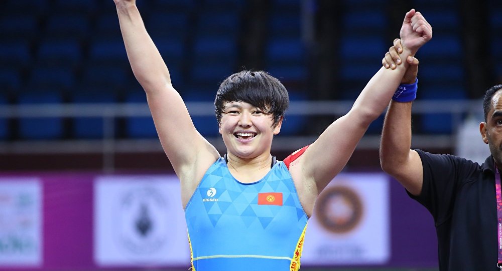 Азия чемпионатында Жуманазарова алтын утуп, Марсбек кызы күмүш алды. Видео
