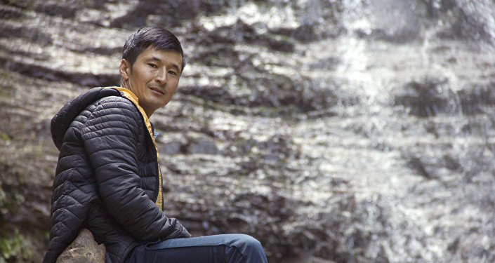 Азаттыктын журналисти Улан Эгизбаевдин архивдик сүрөтү Азаттыктын журналисти Улан Эгизбаевдин архивдик сүрөтү