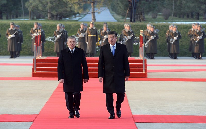 Президент Кыргызстана Сооронбай Жээнбеков на встрече с главой Узбекистана Шавкатом Мирзиёевым в рамках официального визита
