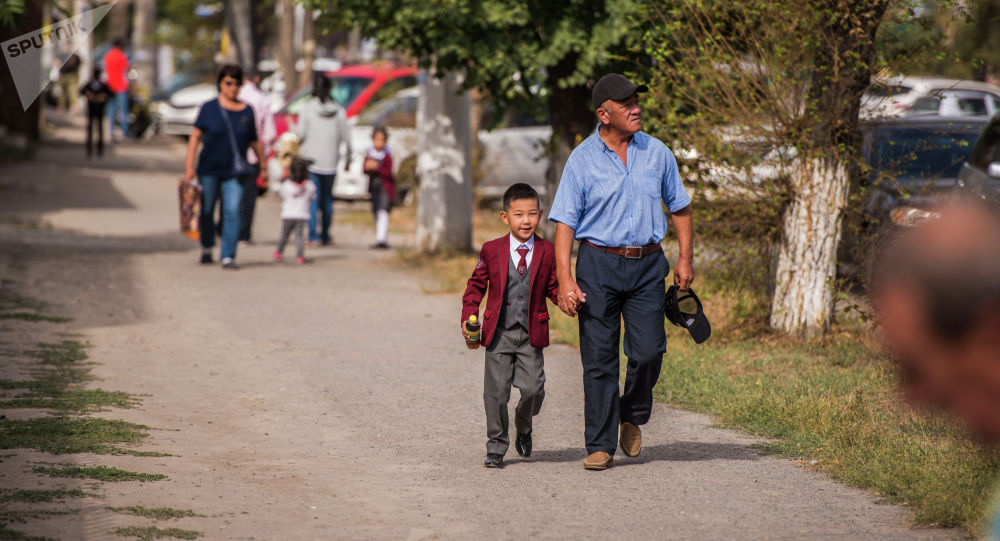 Линейки не будет — как пройдет 1 сентября в школах Кыргызстана