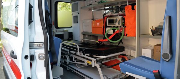 13 новых машин скорой помощи переданы организациям здравоохранения КР - Sputnik Кыргызстан