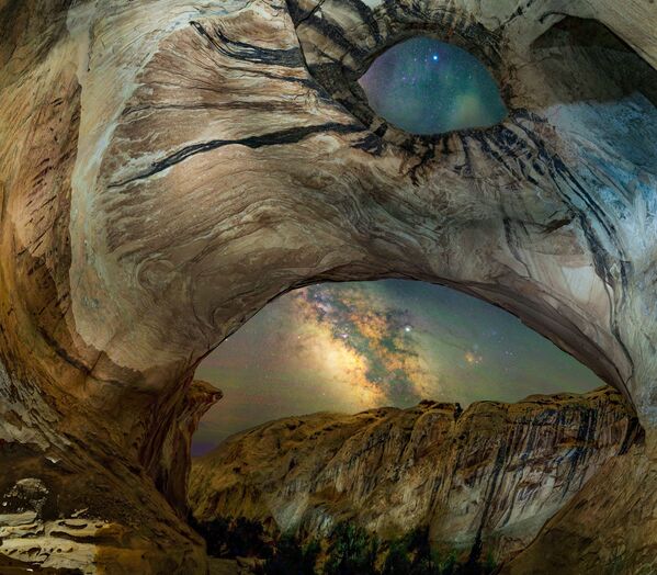 Снимок The Cave of the Wild Horses американского фотографа Bryony Richards из категории Skyscapes, попавший в шортлист конкурса Insight Investment Astronomy Photographer of the Year 2020  - Sputnik Кыргызстан
