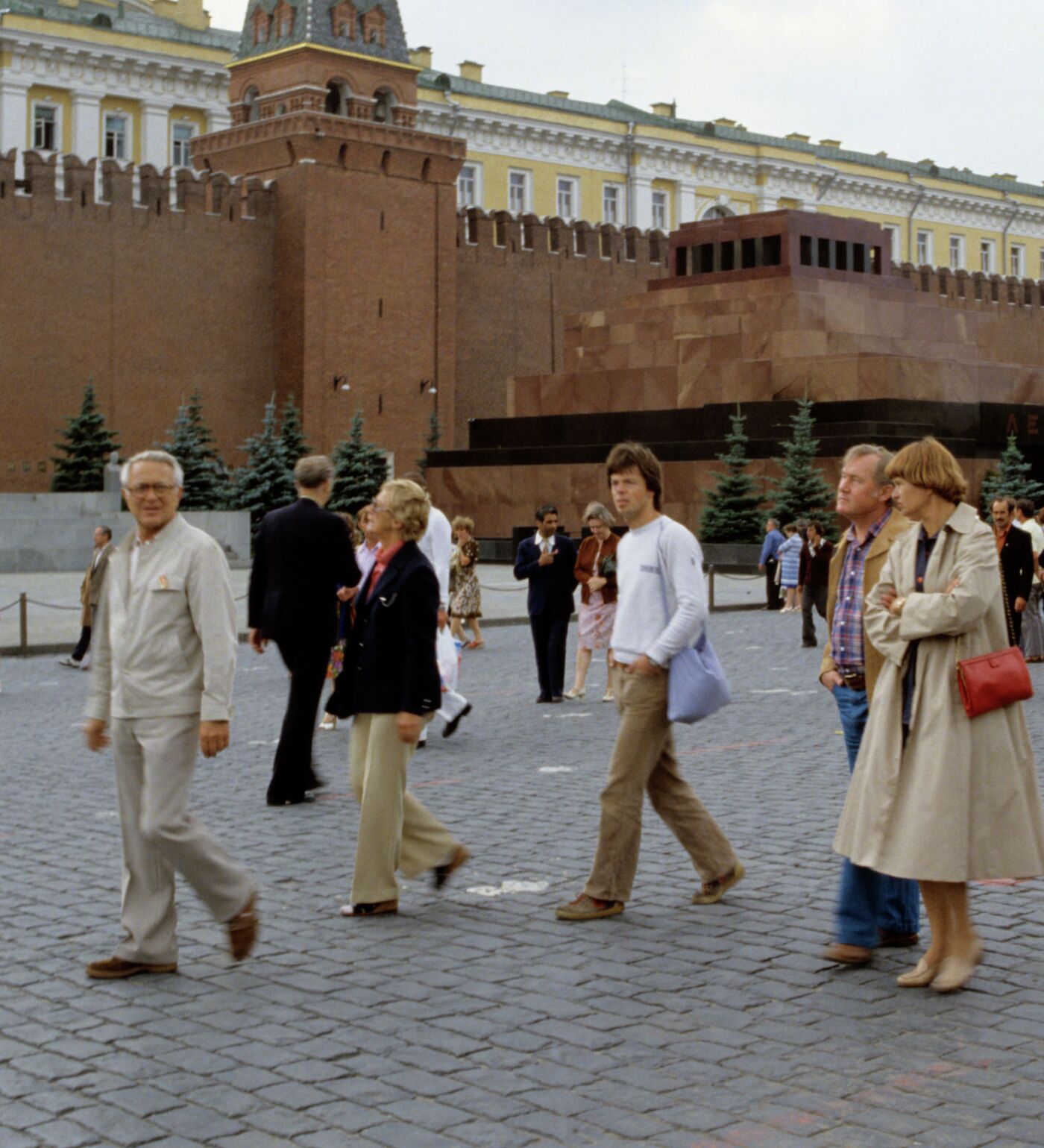 Как жила Москва во время Олимпиады-80. Воспоминания спортсменов и  болельщиков - 17.07.2020, Sputnik Кыргызстан