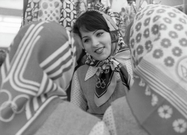 Какие сувениры делали к Олимпиаде-80 и сколько они сейчас стоят Какие сувениры делали к Олимпиаде-80 и сколько они сейчас стоят - Sputnik Кыргызстан