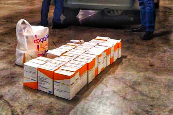 Уголовное дело против граждан, которые продают лекарства по завышенной цене, перекупая их - Sputnik Кыргызстан