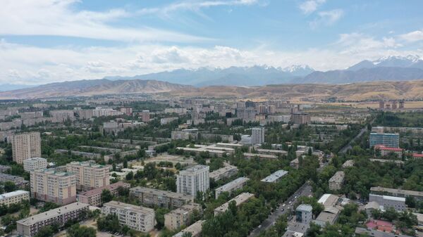 Вид на многоэтажные дома в микрорайонах Бишкека. Архивное фото - Sputnik Кыргызстан