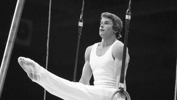 Абсолютный олимпийский чемпион, абсолютный чемпион мира и Европы гимнаст Александр Дитятин. Архивное фото - Sputnik Кыргызстан