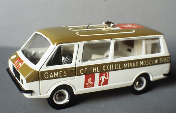 Как Олимпиада-80 подняла советский автопром на новый уровень - Sputnik Кыргызстан