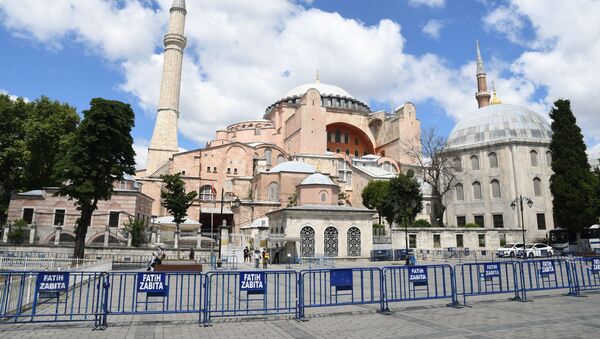 Собор Святой Софии в Стамбуле, который снова стал мечетью. Архивное фото - Sputnik Кыргызстан