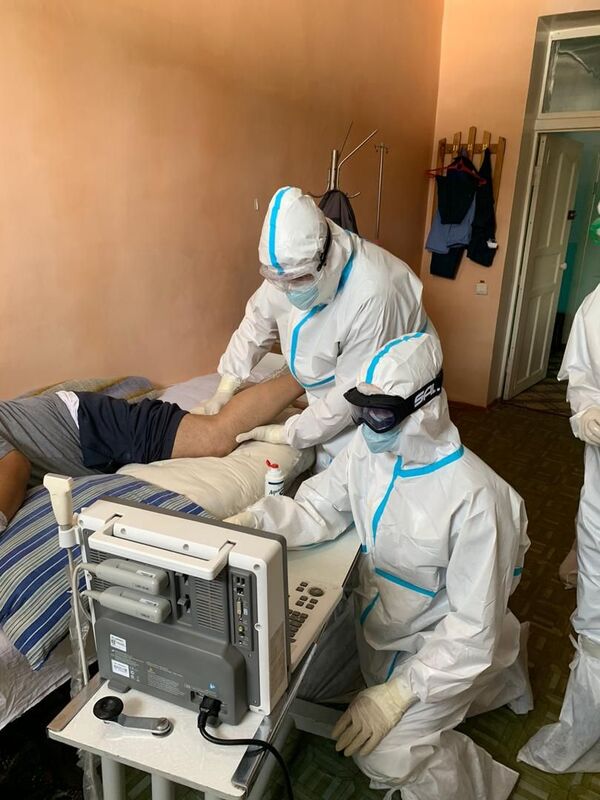 Группы военных медиков из России приступили к работе в Бишкеке и Оше — фото - Sputnik Кыргызстан