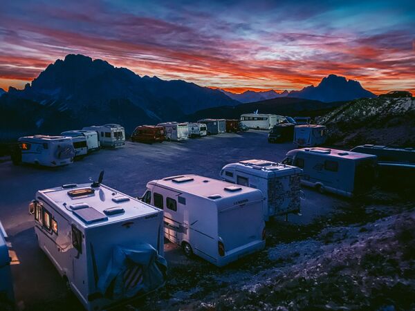 Снимок Nightfall at the Dolomites гонконгского фотографа Leo Chan, получивший главный приз в номинации Sunset конкурса IPPAWARDS 2020 - Sputnik Кыргызстан