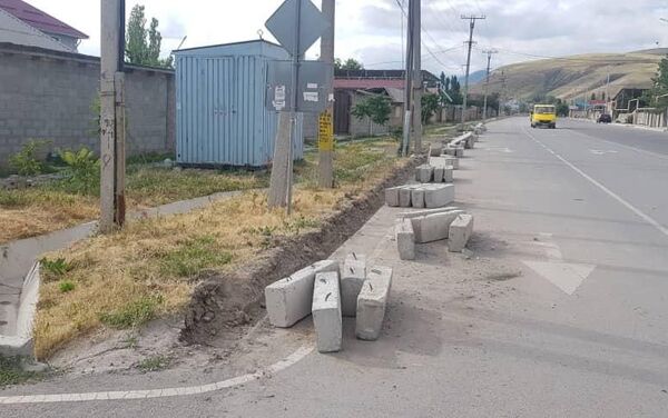 Напомним, в рамках проекта в столице построили и отремонтировали 48 улиц общей протяженностью более 93 километров - Sputnik Кыргызстан