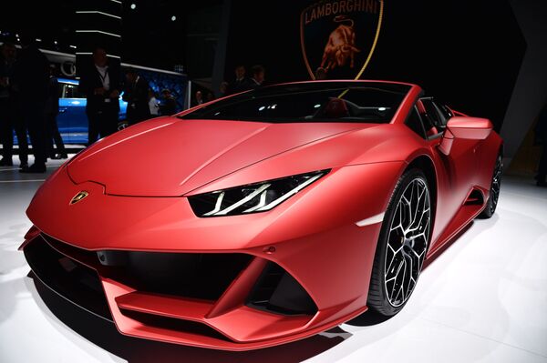 Ого! Возраст самых древних авто в Кыргызстане и еще 4 события, удивившие нас Ого! Возраст самых древних авто в Кыргызстане и еще 4 события, удивившие нас - Sputnik Кыргызстан