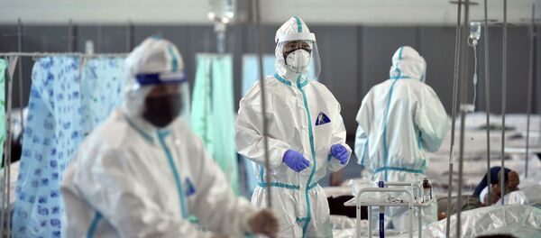 Врачи, отдавшие жизнь из-за эпидемии, — стена памяти - Sputnik Кыргызстан