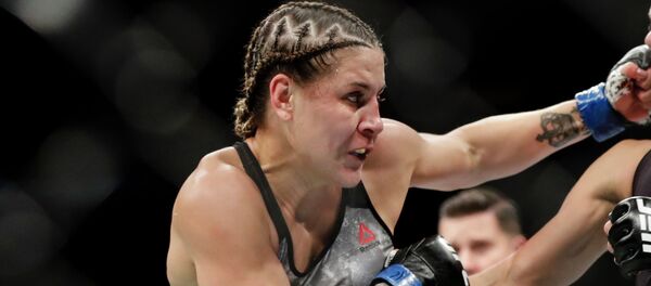 Боец UFC из Бразилии Дженнифер Майя. Архивное фото - Sputnik Кыргызстан