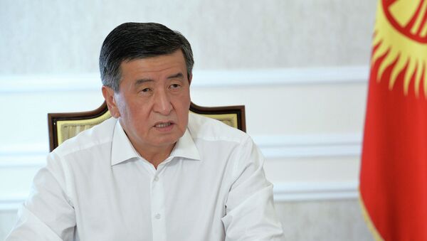 Президент Сооронбай Жээнбеков маек учурунда - Sputnik Кыргызстан